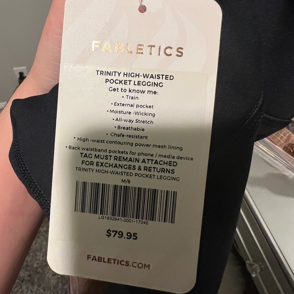Fabletics/Black Trinity Pocket high waisted legging size Medium/8 and Small/6 - Picture 7 of 7